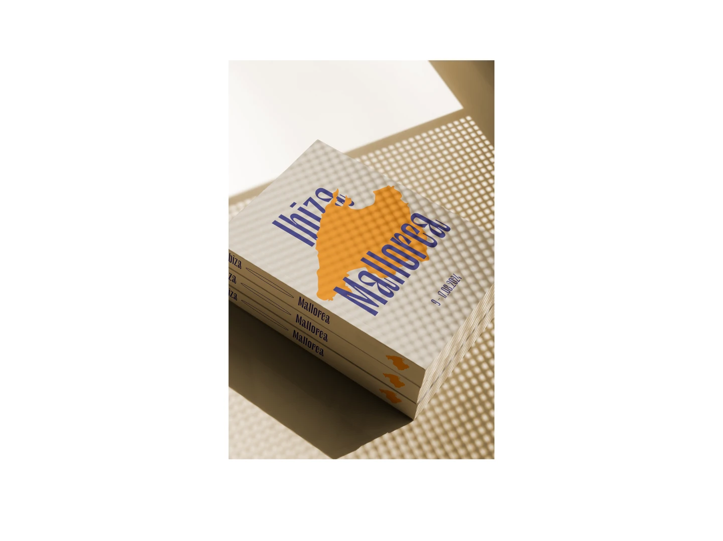 /_next/static/media/mallorcaBook-1440-q90.dea48d76.webp